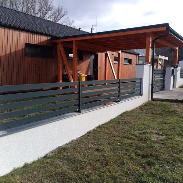 Plot s vyplní 90x25 barva Antracit - Brno